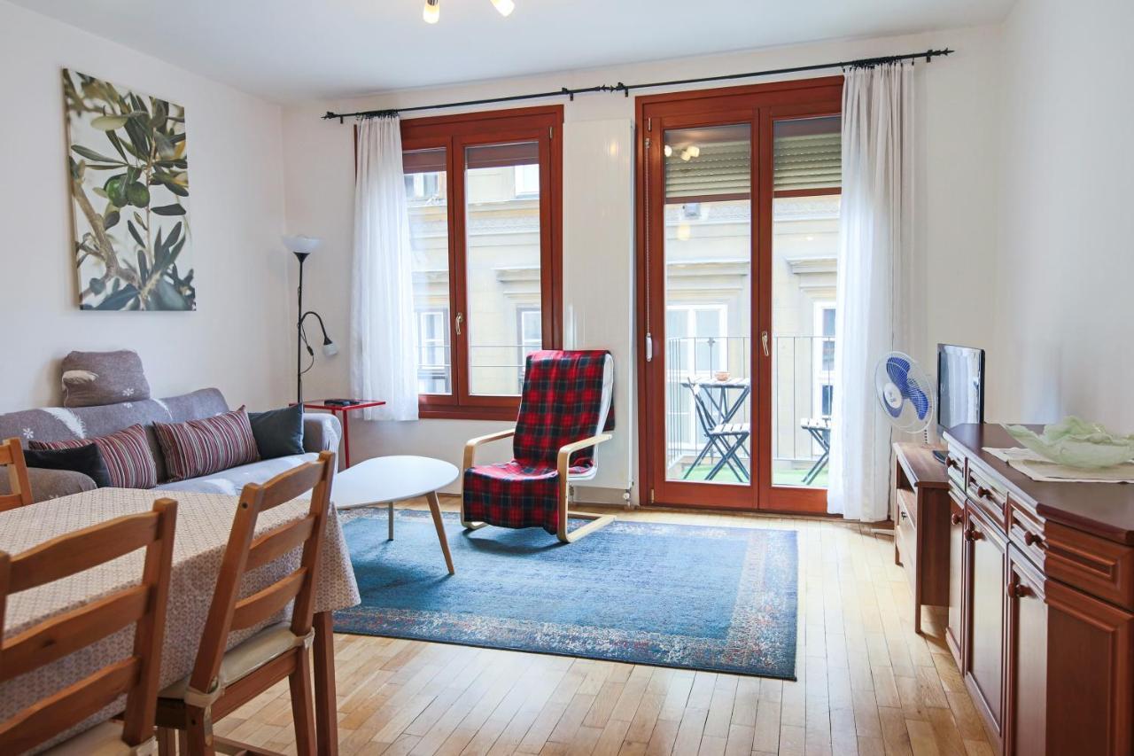 Artemisia Luxury Apartments Balcony Budapest Exterior photo